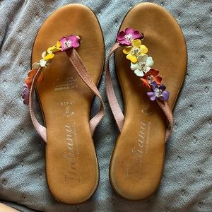 flowered diamond sandles